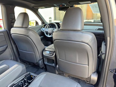 Used 2025 Lexus TX 350 AWD w/ Technology Package image 40