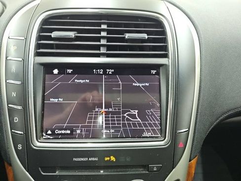 Used 2017 Lincoln MKX Reserve w/ Lincoln MKX Climate Package FWD image 6