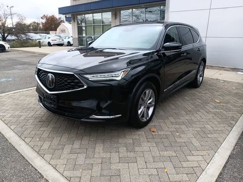Used 2023 Acura MDX SH-AWD image 2