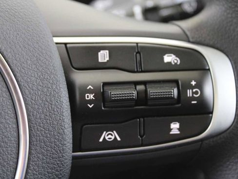 New 2025 Kia K5 LXS image 27