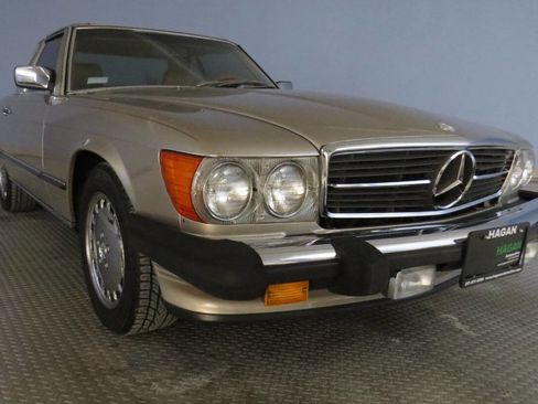 Used 1988 Mercedes-Benz 560 SL image 36