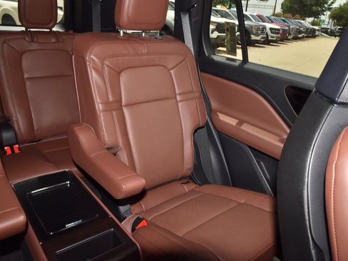 New 2026 Lincoln Aviator Reserve AWD/4WD image 23