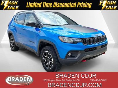 Used 2026 Jeep Compass Trailhawk w/ Sun, Sound & Navigation Group