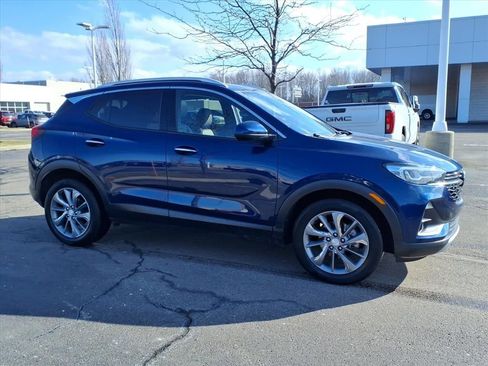 Certified 2023 Buick Encore GX Essence w/ Experience Buick Package image 6