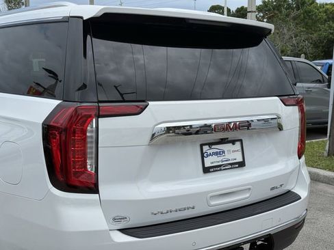 Used 2024 GMC Yukon XL SLT RWD image 11