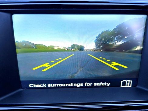 Used 2016 Jaguar F-TYPE R image 24