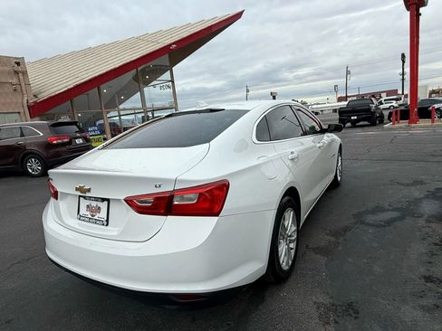 Used 2017 Chevrolet Malibu LT image 7