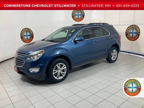 Used 2017 Chevrolet Equinox LT w/ Convenience Package AWD/4WD image 1