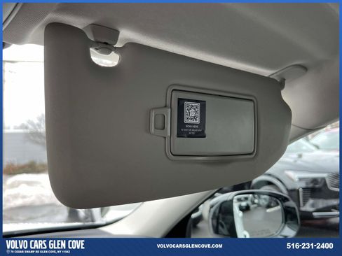 Certified 2024 Volvo XC60 B5 Core w/ Protection Package Premier AWD/4WD image 31