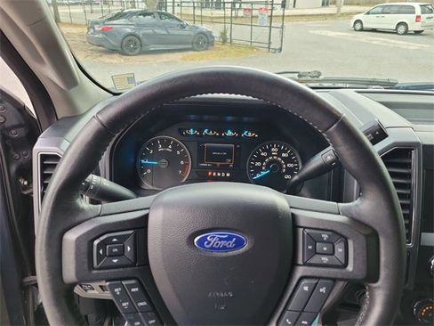 Used 2019 Ford F150 XLT w/ Equipment Group 302A Luxury image 16