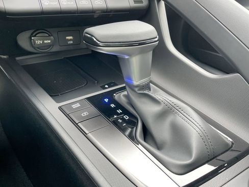 Certified 2025 Hyundai Elantra Sport image 45