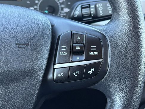 Used 2021 Ford Escape SE image 16