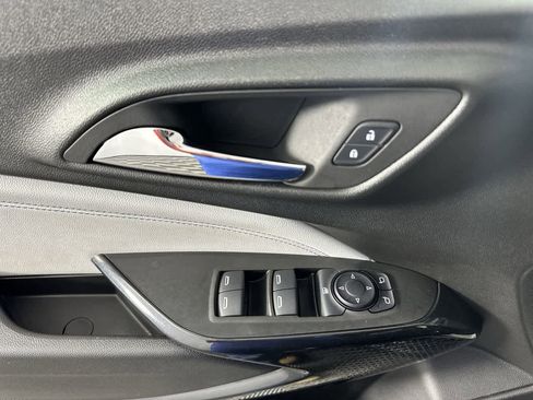 Used 2024 Chevrolet Trax LT image 11