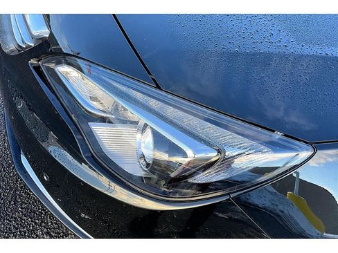 Used 2017 Buick Cascada Premium image 33