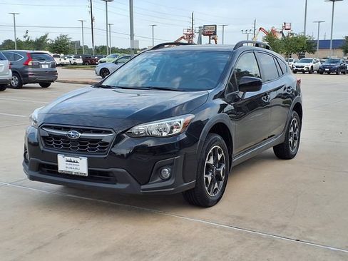 Used 2019 Subaru Crosstrek 2.0i Premium AWD/4WD image 3