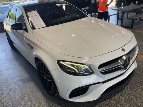Used 2018 Mercedes-Benz E 63 AMG S image 5