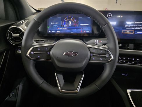 New 2026 Chevrolet Equinox LT w/ Convenience Package II image 28