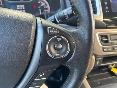 Used 2016 Honda Pilot EX-L image 33