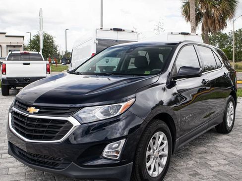 Used 2020 Chevrolet Equinox LT FWD image 3