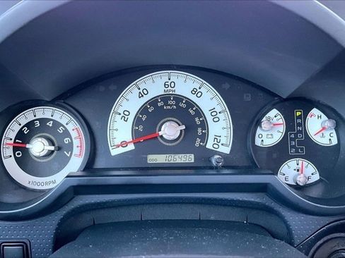 Used 2014 Toyota FJ Cruiser 4WD image 13