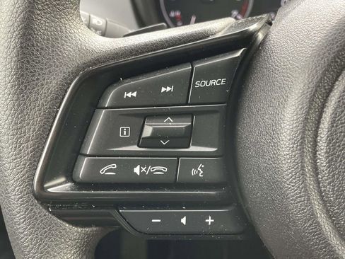 Used 2024 Subaru Crosstrek 2.0i Premium image 10