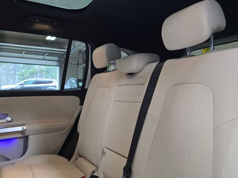 Certified 2025 Mercedes-Benz GLB 250 GLB 250 image 18