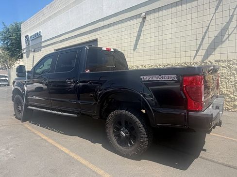 Used 2020 Ford F250 XLT w/ Tremor Off-Road Package AWD/4WD image 3