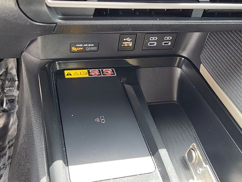 Certified 2025 Toyota Camry SE FWD image 16