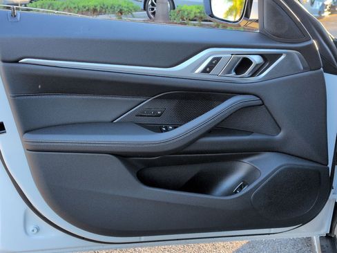 Used 2025 BMW i4 eDrive40 w/ Parking Assistance Package image 14