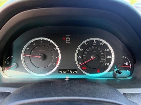 Used 2011 Honda Accord EX image 13