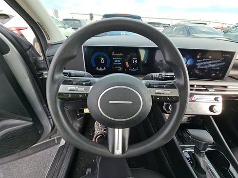 Used 2025 Hyundai Tucson SEL FWD image 7