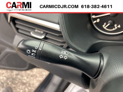 Used 2022 Nissan Altima 2.5 SV FWD image 18