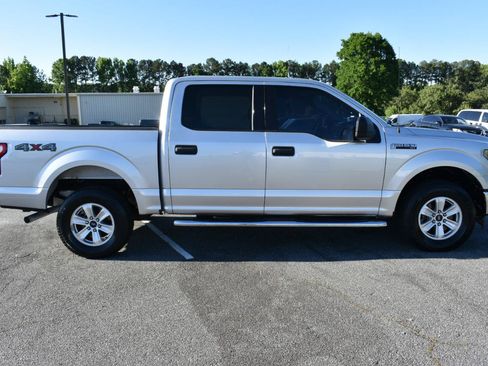 Used 2017 Ford F150 XLT AWD/4WD image 5