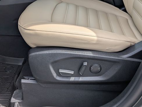 Used 2024 Ford Edge SEL w/ Convenience Package AWD/4WD image 14