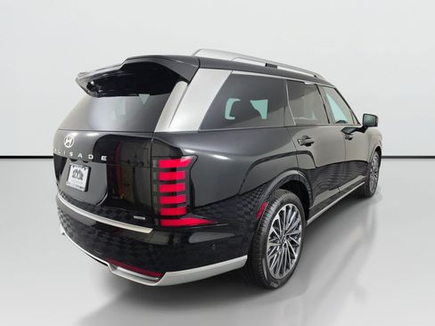 Used 2026 Hyundai Palisade Calligraphy AWD/4WD image 6