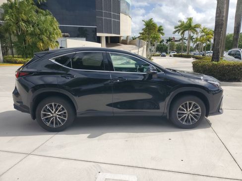 Used 2024 Lexus NX 250 FWD image 11