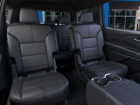 New 2026 Chevrolet Traverse High Country image 17