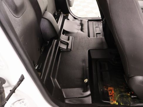 Used 2022 Chevrolet Colorado LT w/ Fleet Safety Package image 13