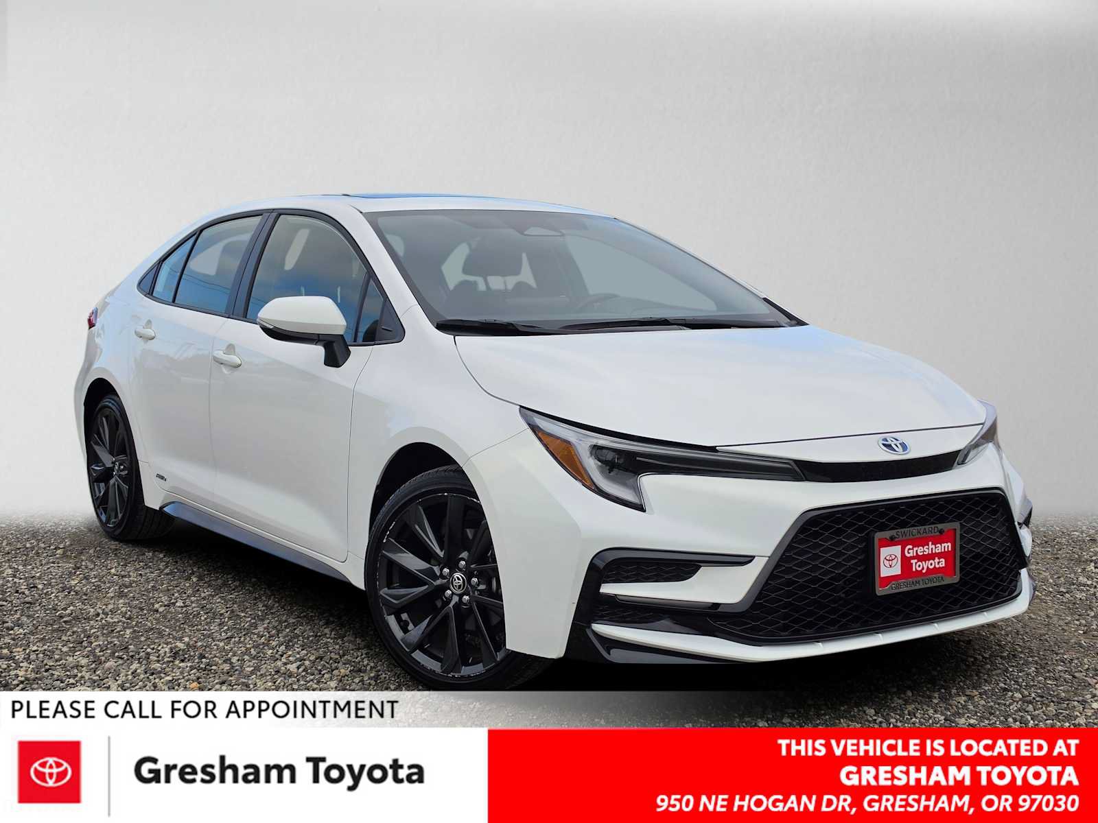Used 2024 Toyota Corolla SE w/ SE Package AWD/4WD image 1