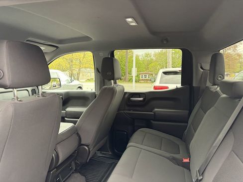Used 2021 Chevrolet Silverado 1500 Custom Trail Boss AWD/4WD image 19