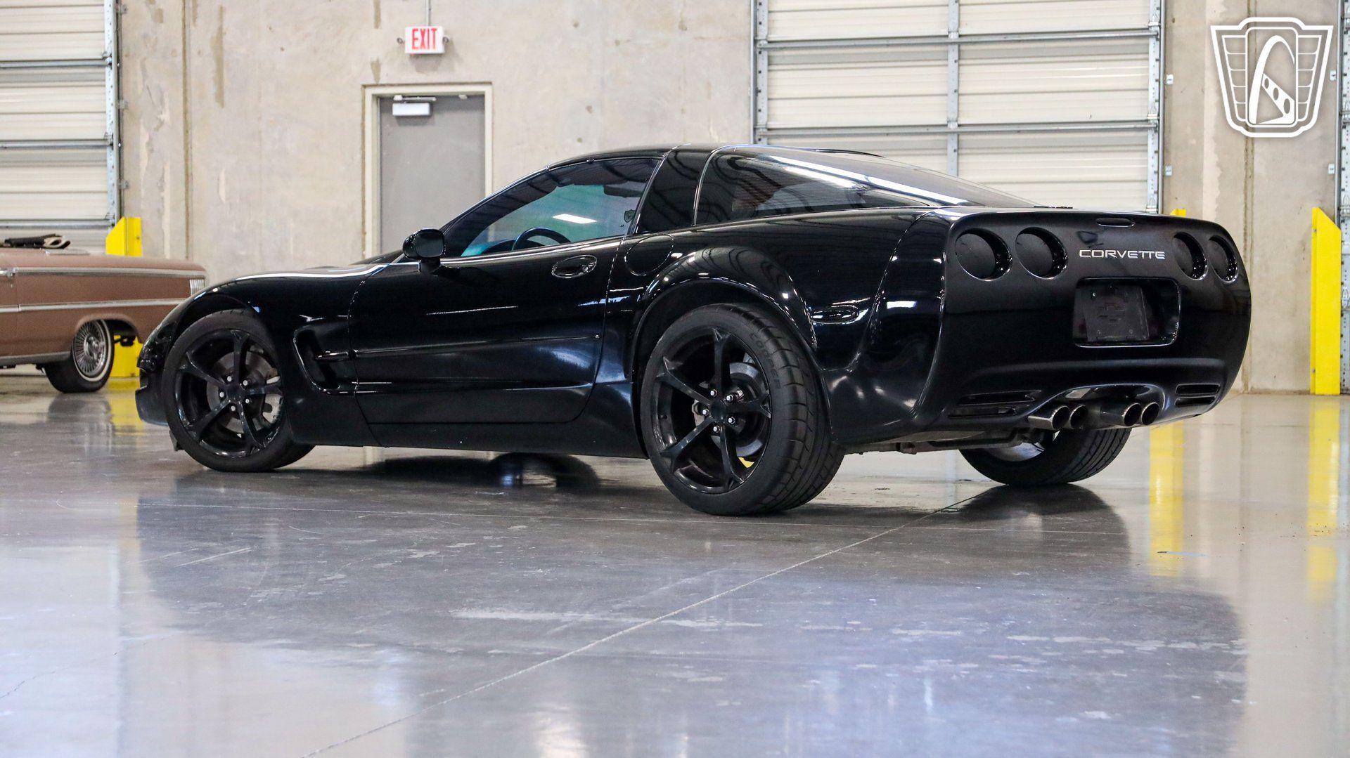 Used 1999 Chevrolet Corvette Coupe w/ Roof Pkg RWD image 8