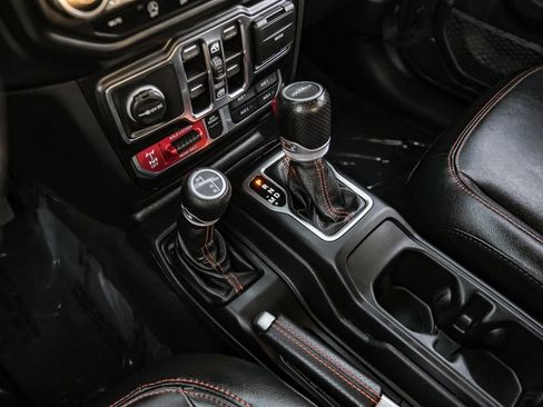 Used 2021 Jeep Gladiator Mojave image 20