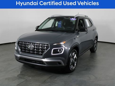 Certified 2024 Hyundai Venue Limited FWD image 2