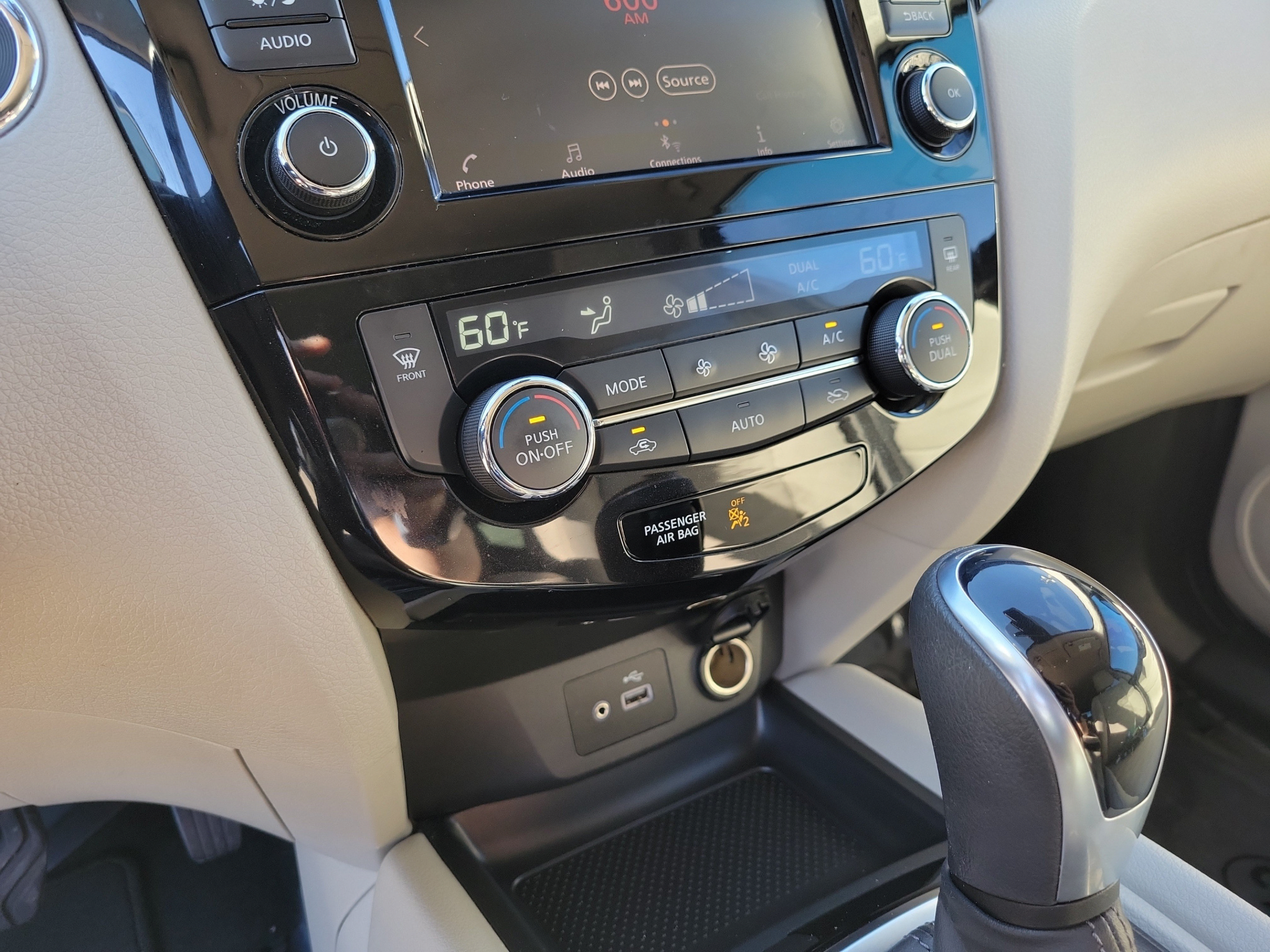 Used 2020 Nissan Rogue Sport SV FWD image 19