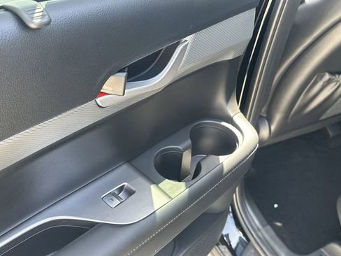 Used 2025 Hyundai Palisade SEL FWD image 12