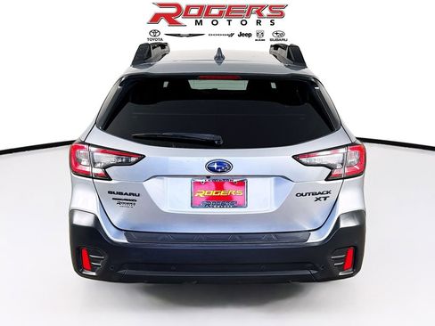 Used 2020 Subaru Outback Onyx Edition XT image 6