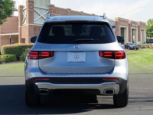 New 2026 Mercedes-Benz GLB 250 image 5