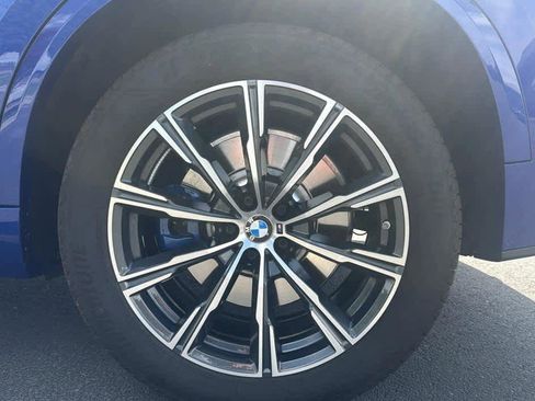 Used 2026 BMW X5 M60i AWD/4WD image 18