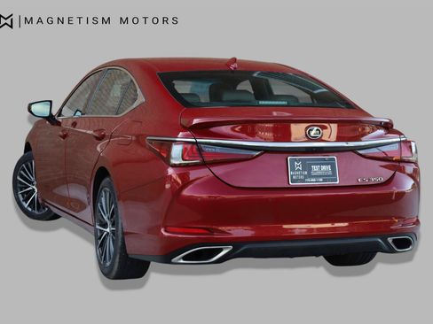 Used 2023 Lexus ES 350 w/ Premium Package FWD image 9