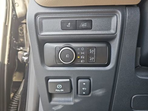 Used 2024 Ford Expedition Max Limited image 31